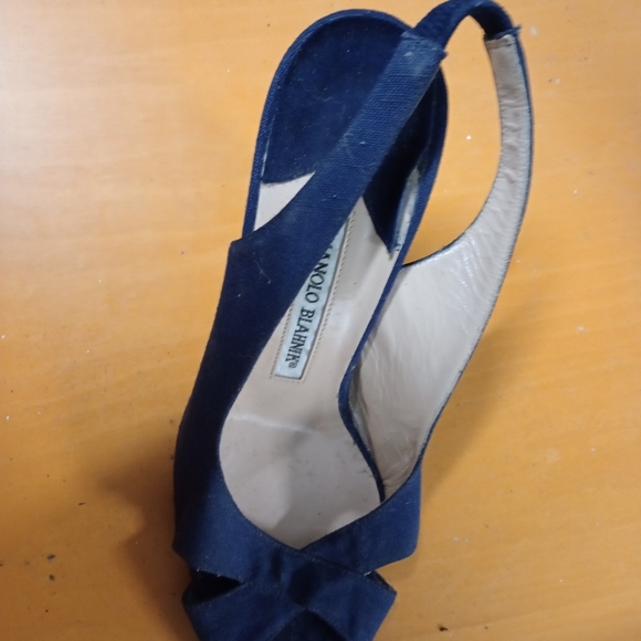 Manolo Blahnik Women's Sling Back Clog Navy Shoes Size 38/7(80) - Picture 9 of 9